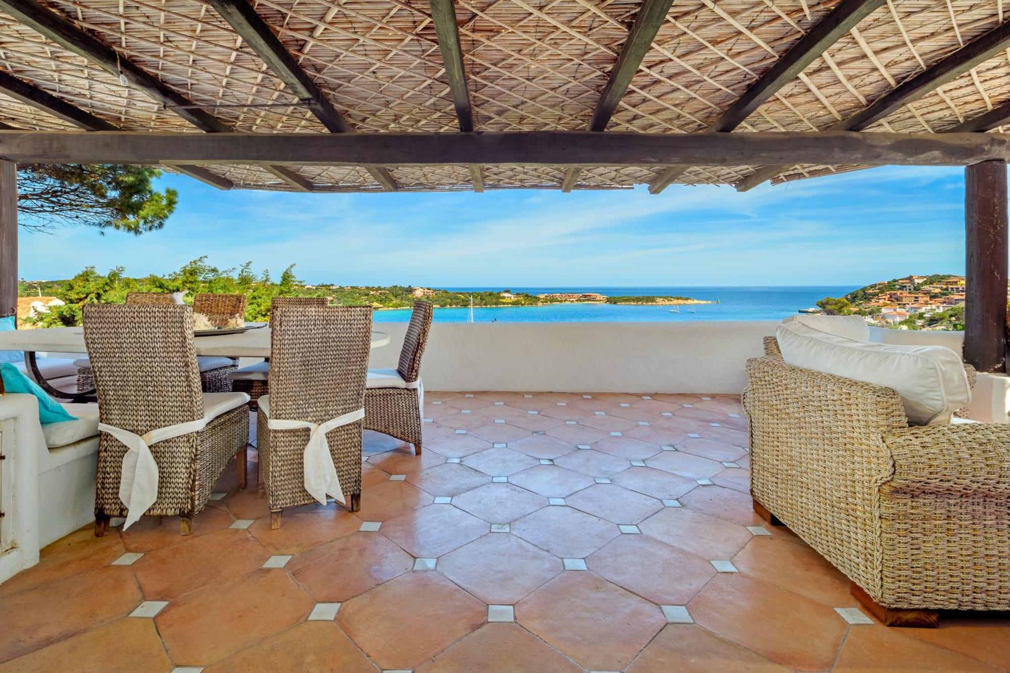 Terrazza Sul Mare A Porto Cervo Villa Екстериор снимка